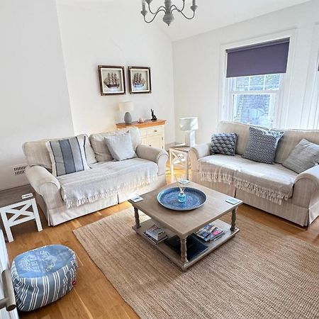 Harbour Retreat Padstow - Entire Apartment In The Beautiful Old Town Of Padstow Harbour Exterior photo