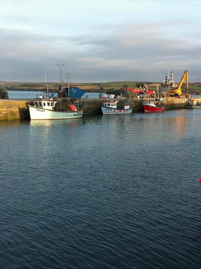 Harbour Retreat Padstow - Entire Apartment In The Beautiful Old Town Of Padstow Harbour Exterior photo